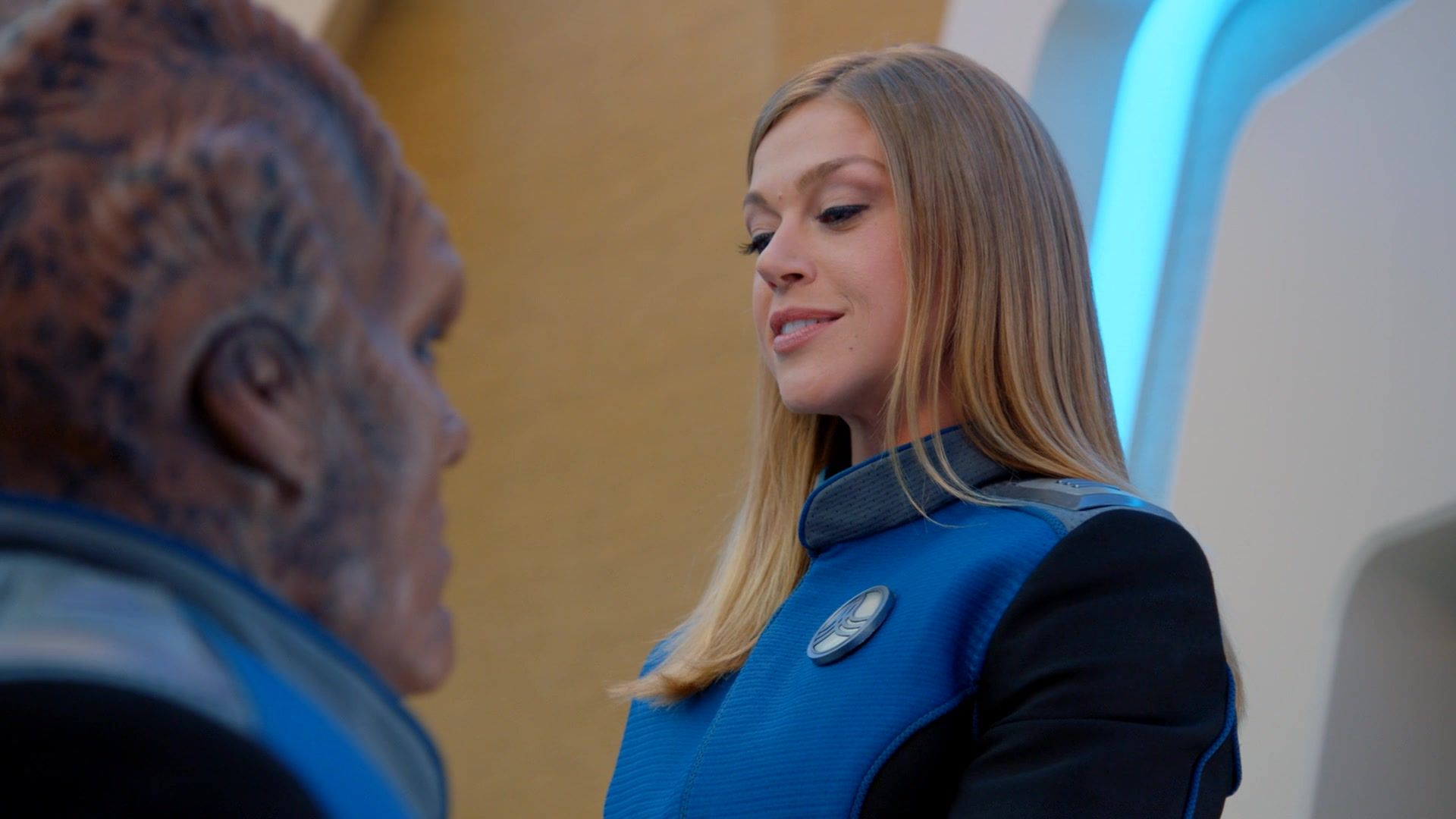 The_Orville_S02E05_All_the_World_is_Birthday_Cake_1080p_AMZN_WEB-DL_DDP5_1_H_264-NTb_0254.jpg