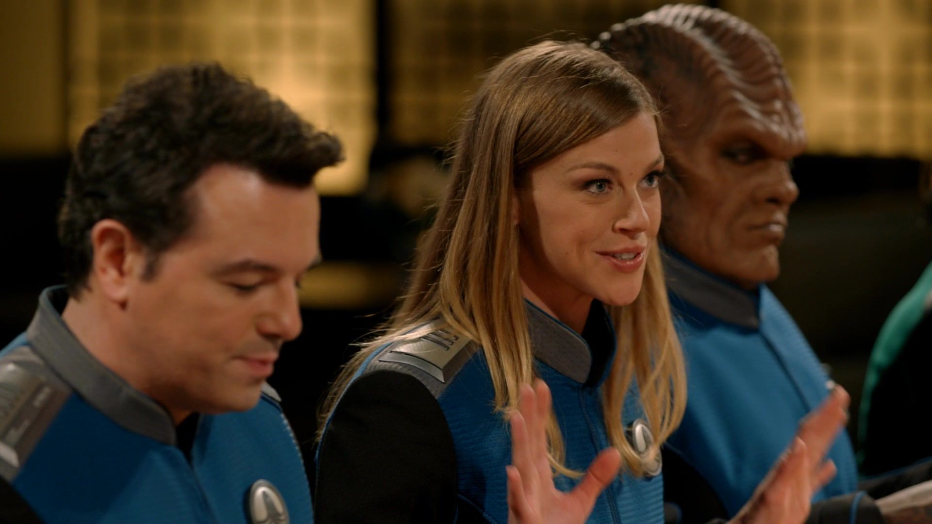 The_Orville_S02E05_All_the_World_is_Birthday_Cake_1080p_AMZN_WEB-DL_DDP5_1_H_264-NTb_0760.jpg